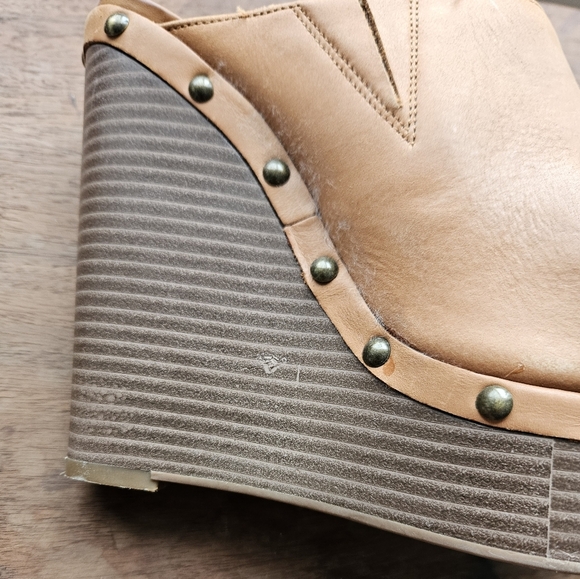 Jessica Simpson wedge size 6 - Picture 7 of 7